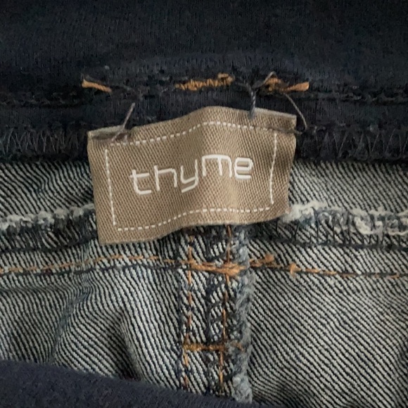 Thyme Maternity Jeans (hip measurements 32”) - Picture 5 of 10